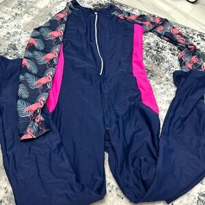 Full coverage girl swimsuit size 10-12